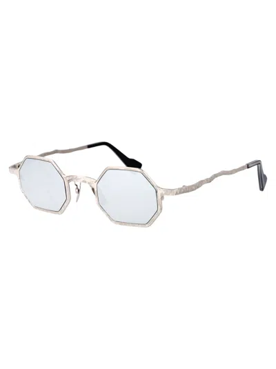 Shop Kuboraum Maske Z19 Sunglasses In Si Silver