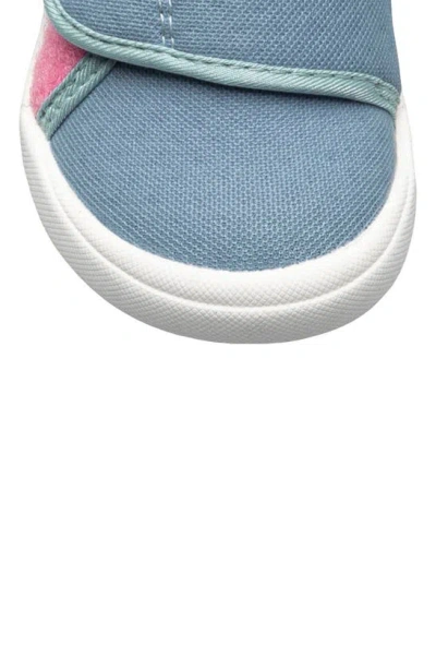 Bogs Kids' Kicker Shoe In Sky Blue Multi