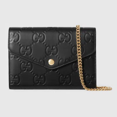 Shop Gucci Gg Brieftasche Mit Kettenriemen In Black