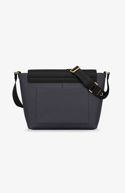 Maison De Sabre Leather Flaire Messenger Bag In Graphite Caviar