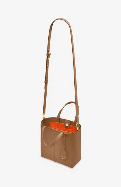 Maison De Sabre Maison De Sabré Small Leather Soft Tote In Sandstone Manhattan