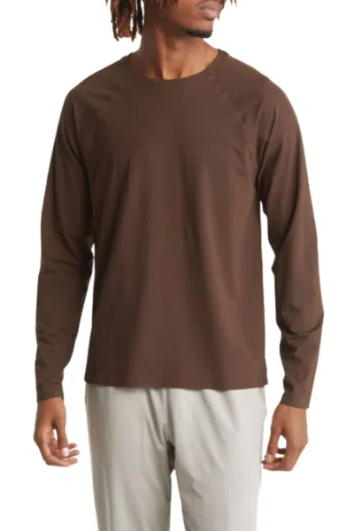 Shop Alo Yoga Idol Stretch Long Sleeve Men's T-shirt In Espresso In Brown