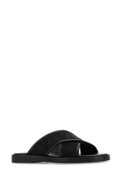 Shop Valentino Garavani Man Toile Iconographe Slippers In Black