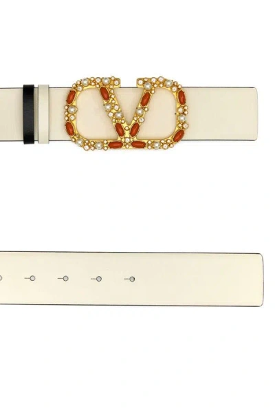 Shop Valentino Garavani Woman Ivory Leather Reversible Vlogo Belt In White