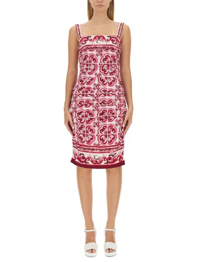 Shop Dolce & Gabbana Majolica Print Dress In Fuchsia