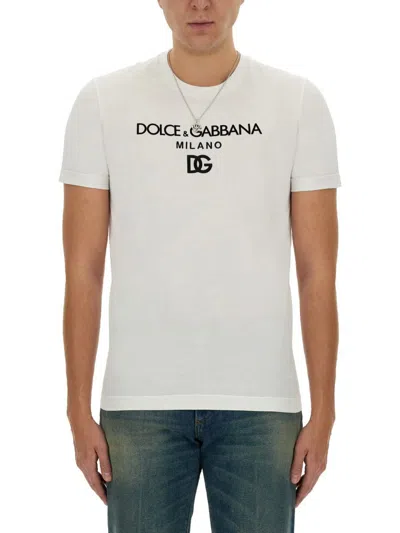 Shop Dolce & Gabbana T-shirt Con Ricamo Logo In White