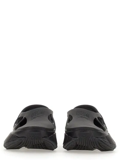 Shop Maison Margiela X Reebok Sneakers Project 0 Cr In Black