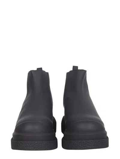 Stuart Weitzman Charli Platform Ankle Boots In Black