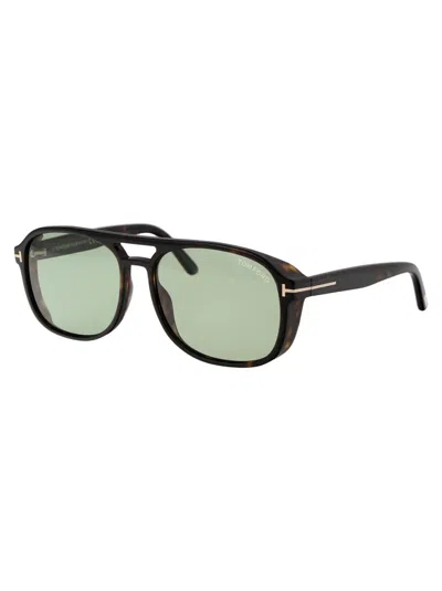 Shop Tom Ford Sunglasses In 52n Avana Scura / Verde