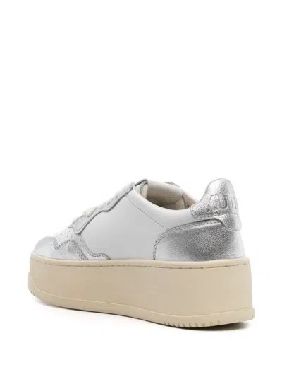 Shop Autry 'medalist' Two-tone Leather Platform Sneakers In Bianco E Argento