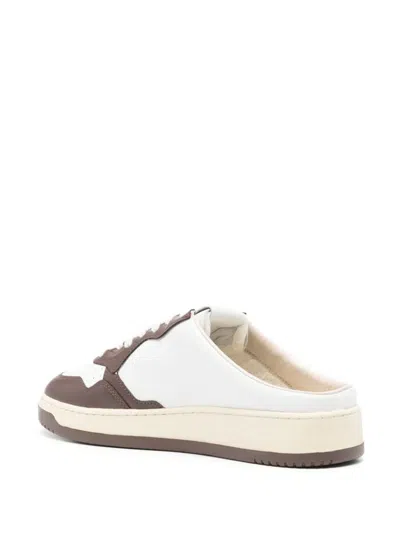Shop Autry Low 'medalist' Leather Panelled Mules In Bianco E Marrone