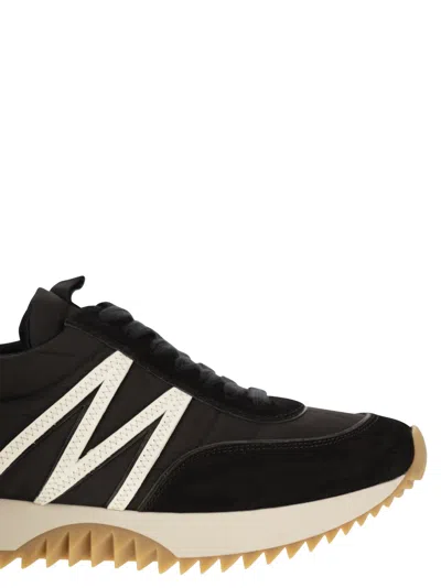 Moncler Pacey Sneakers In Black