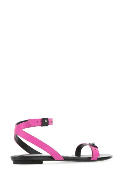 Shop Balenciaga Woman Fuchsia Leather Sandals In Pink