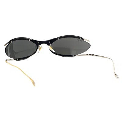 Shop Gucci Eyewear Sunglasses In Gold