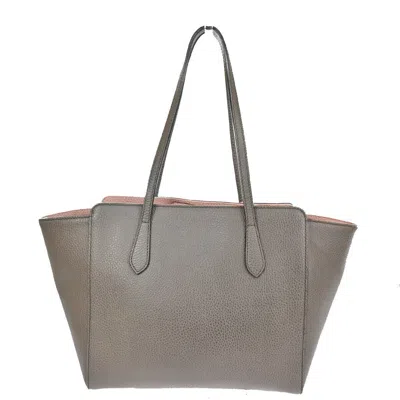 Shop Gucci Swing Brown Leather Shoulder Bag ()
