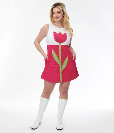 Shop Smak Parlour Retro Style White & Pink Tulip Flower Power Shift Dress