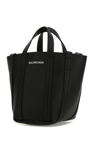 Balenciaga Black Leather Everyday Xs Handbag In Black