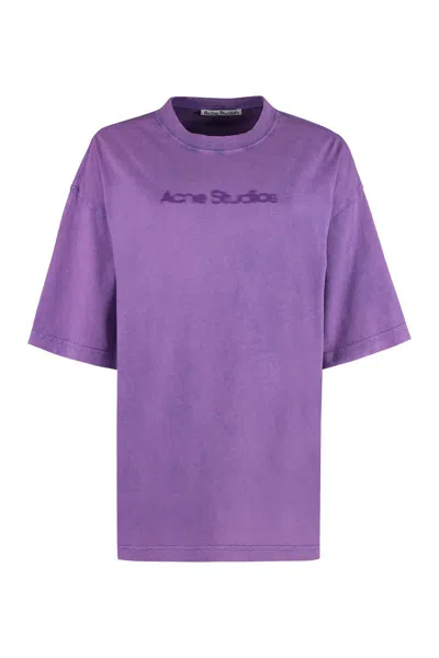 Shop Acne Studios Logo Print T-shirt In Purple