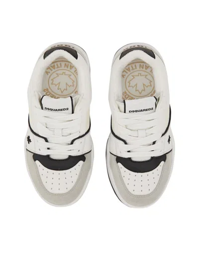 Shop Dsquared2 Sneaker With Logo In White