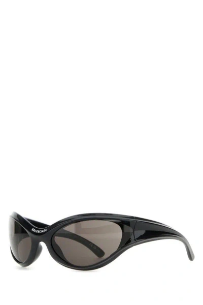 Shop Balenciaga Unisex Black Acetate Dynamo Round Sunglasses