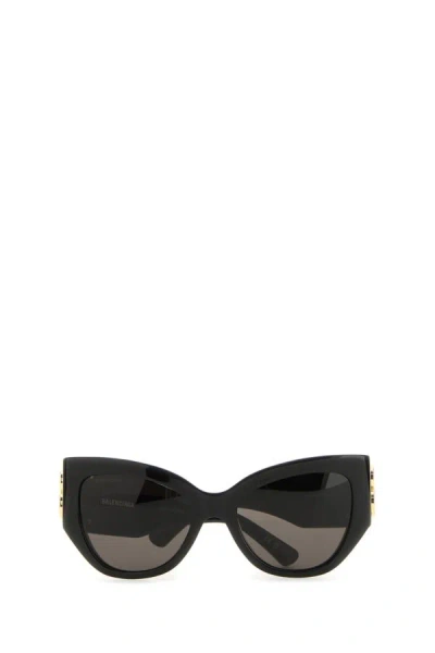 Shop Balenciaga Woman Black Acetate Bossy Cat Sunglasses