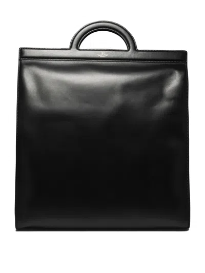 Shop Valentino Garavani "tagged" Shopping Bag In 黑色的