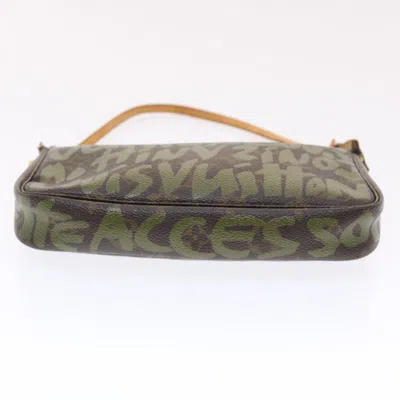 Pre-owned Louis Vuitton Pochette Accessoire Green Canvas Clutch Bag ()