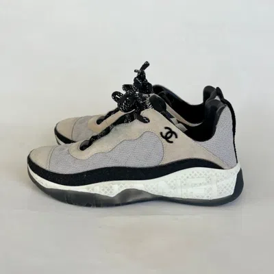 Pre-owned Chanel 2021 Interlocking Cc Logo Sneakers, 38.5