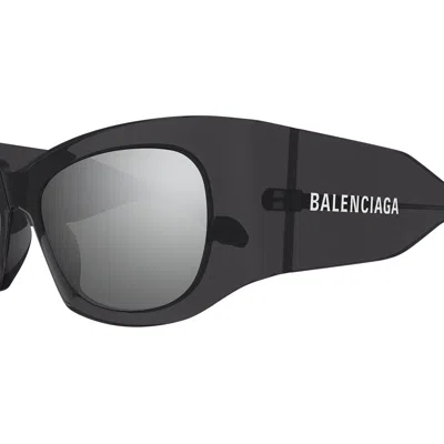Balenciaga Cat-eye Frame Sunglasses In Gray