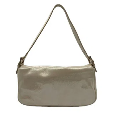 Shop Fendi Mamma Baguette Beige Leather Shoulder Bag ()