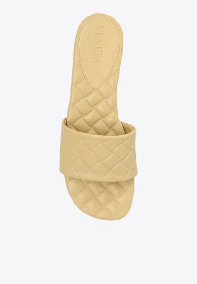Bottega Veneta Amy Flat Sandal In Cane Sugar