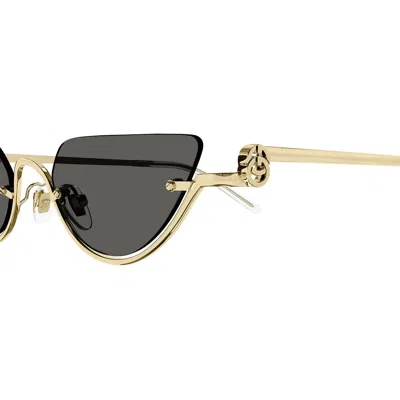 Shop Gucci Eyewear Sunglasses In Gold