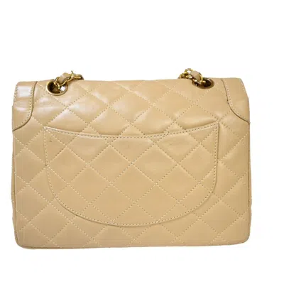 Pre-owned Chanel Matelassé Beige Gold Plated Shoulder Bag ()
