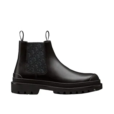 Shop Dior Leather Chelsea Boots In Black