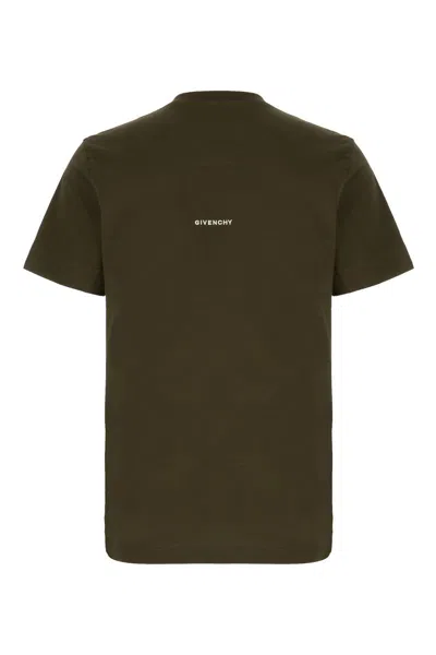 Shop Givenchy T-shirts In Brown