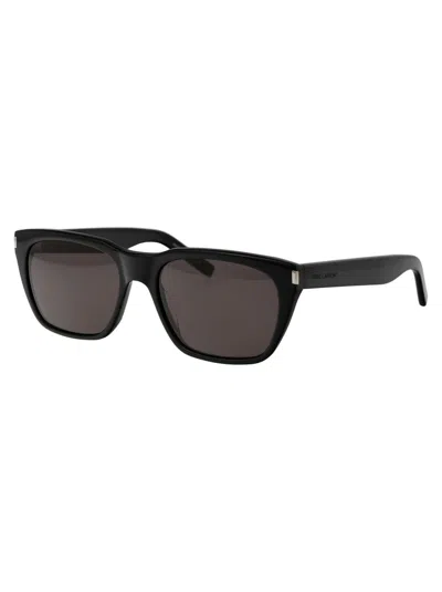 Shop Saint Laurent Eyewear Sunglasses In 001 Black Black Black