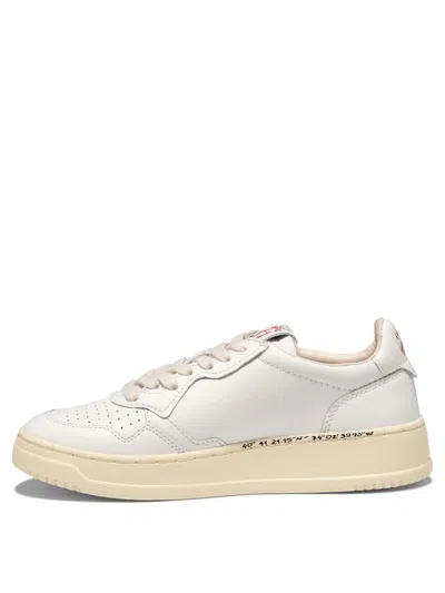 Shop Autry "medalist Liberty" Sneakers In White