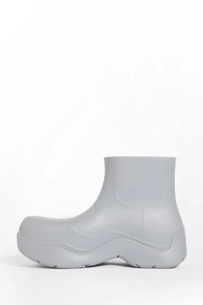 Shop Bottega Veneta Boots In Grey