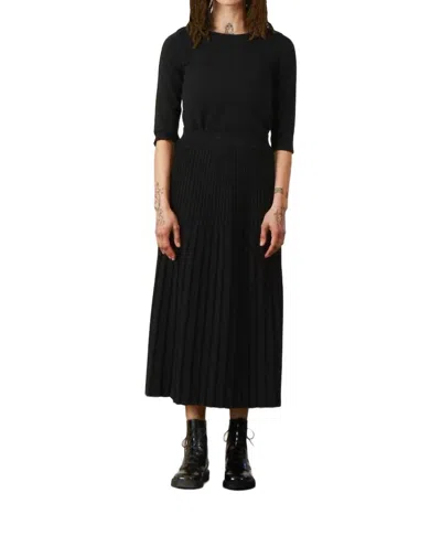 Shop Ali Golden Knit Pleated Midi Skirt In Black