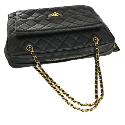 Pre-owned Chanel Matelassé Black Calfskin Shoulder Bag ()