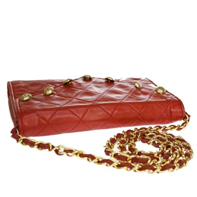 Pre-owned Chanel Matelassé Red Leather Shoulder Bag ()