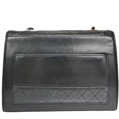 Pre-owned Chanel Trapèze Black Leather Shoulder Bag ()