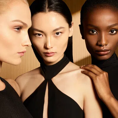Shop Tom Ford Architecture Soft Matte Blurring Foundation In Buff