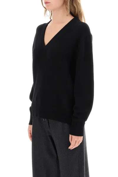 Shop Guest In Residence The V Cashmere Sweater In Nero