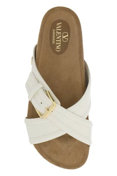 Shop Valentino Smooth Leather Fussfriend Slides For In Bianco