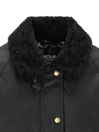 Barbour Collared Button In Black/jaguar
