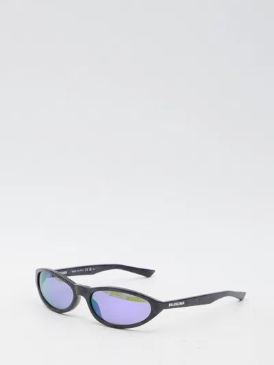 Shop Balenciaga Neo Round Sunglasses In Purple