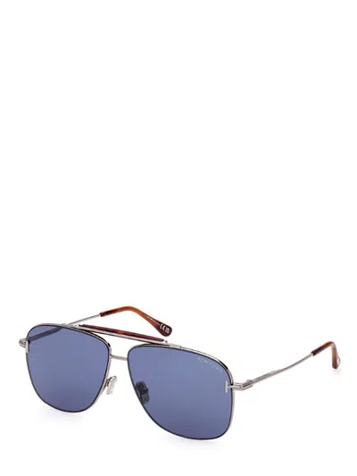 Shop Tom Ford Eyewear Sunglasses In Shiny Light Ruthenium