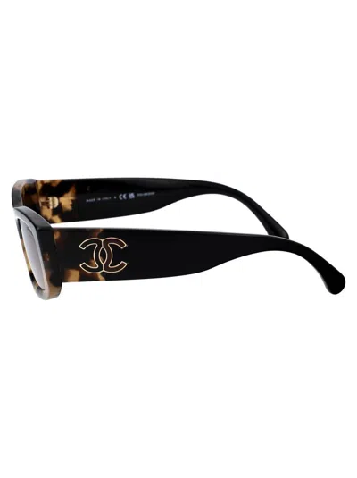 Pre-owned Chanel Sunglasses In 1770s9 Brown