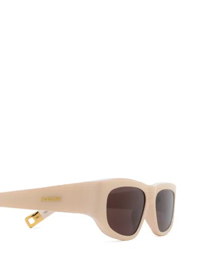 Shop Jacquemus Sunglasses In Cream